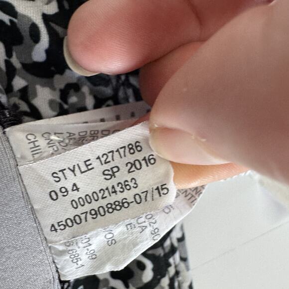 Under Armour Leggings Womens Medium‎ Black Camo Athletic HeatGear Compression - Picture 6 of 9